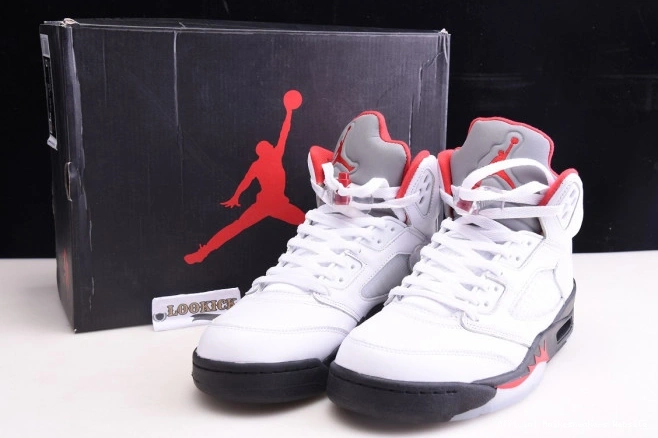 Official Maikesneakers Red Retro Air 5 Jordan Fire (2020) DA1911-102 Tongue Silver 0803